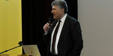 Boris Tschirky präsidiert die Mitte-EVP Fraktion