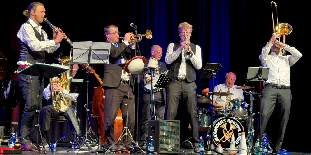 Vorhang zu beim Jazz Club Linth: Mit «Alexander's Ragtime-Band» wurde das Geschichtsbuch des Jazz Club Linth nach 25 Jahren geschlossen.