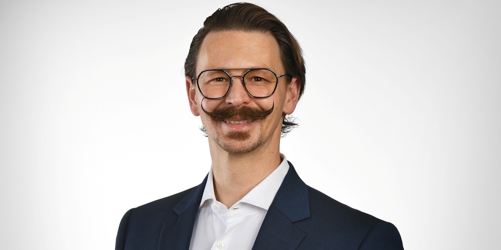 Gegenwärtig ist Damian Hefti Leiter Koordination im Gesundheitsbereich.