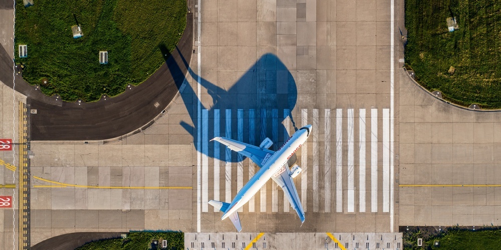 Im Jahr 2024 sind 31.2 Mio. Passagiere über den Flughafen Zürich geflogen. Das sind 8% mehr als im Vorjahr und 99% im Vergleich zum Vorkrisenjahr 2019.