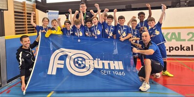 Die E-Junioren holten sich beim Finalturnier des Junior Champions  Cup in Liestal BL den hervorragenden fünften Platz und feierten diesen  gebührend