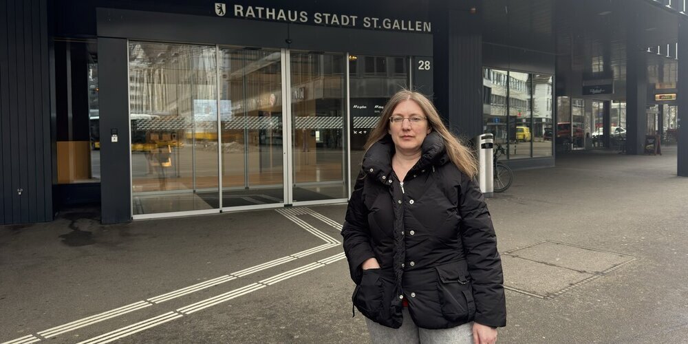 Gemeinsam mit 23 weiteren Personen hat Eveline Ketterer einen Bevölkerungsvorstoss eingereicht, in dem sie die Offenlegung der gesetzlichen Grundlage für die Gebührenerhöhung der Parkplätze fordert