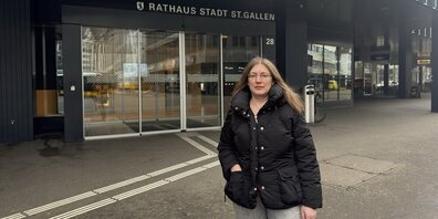 Gemeinsam mit 23 weiteren Personen hat Eveline Ketterer einen Bevölkerungsvorstoss eingereicht, in dem sie die Offenlegung der gesetzlichen Grundlage für die Gebührenerhöhung der Parkplätze fordert