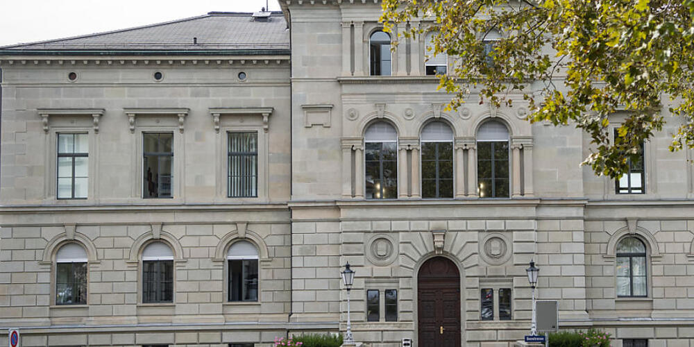 Der Zuger Regierungsrat verzichtet auf eine eigene OECD-Zusatzsteuer. (Archivbild)