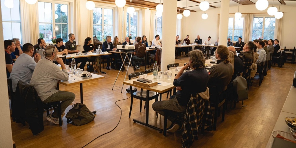 Die BNI-Unternehmergruppen treffen sich jede Woche persönlich, online oder hybrid. (Archivbild)