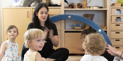 Der Zürcher Regierungsrat ist gegen eine kantonale Mitfinanzierung der familienergänzenden Betreuung von Kleinkindern. (Symbolbild)