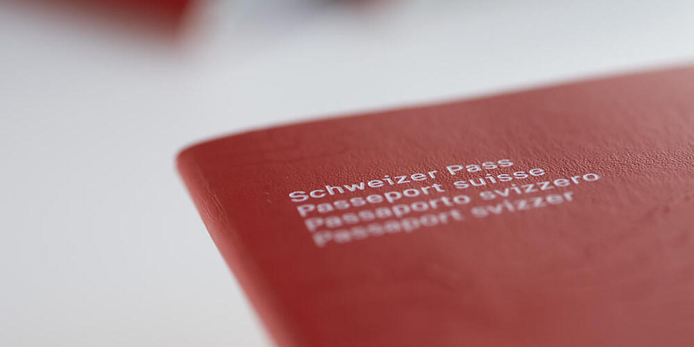 Wer im Kanton Aargau den Schweizer Pass will, muss wohl bald höhere Anforderungen erfüllen: Dies zeigen die Antworten der Parteien während einer Vernehmlassung. (Symbolbild)