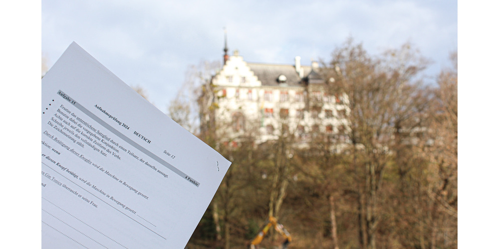 Wer an die Kantonsschule auf dem Emmersberg will, muss zuerst die Prüfungen erfolgreich  gestalten. 376 Jugendliche versuchen am kommenden Wochenende ihr Glück.