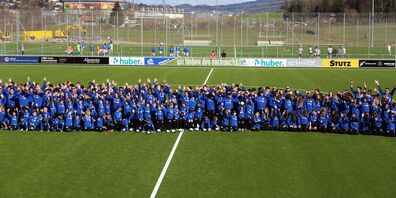 Die Juniorinnen und Junioren hatten sichtlich Spass mit den neuen Trainern.