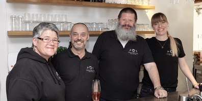v.l.  Murielle, Gianni, Yves und Monika. Das letzte Lächeln im «Goia della Vita».