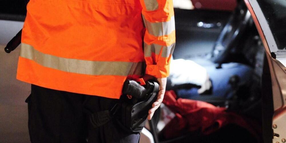 Straftaten sind in Graubünden 2024 leicht gesunken. Mit ihnen auch die Aufklärungsquote der Kriminalpolizei. (Symbolbild)