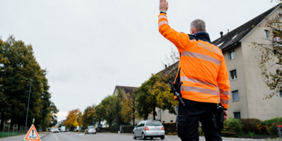 Mann inszeniert eigenen Tod, nachdem er gegen das Strassenverkehrsgesetz verstösst.