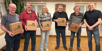 Von links: 10 und 20 Jahre Vereinstreue: Marcel Vorburger, Hansruedi Zuber, Sonja Rohner, Giuliano Scruzzi, Fredi Durot (es fehlt Katharina Rutz) und das neue Vorstandsmitglied Martin Dietsche