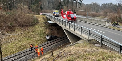 Verunfalltes Fahrzeug in Endlage.