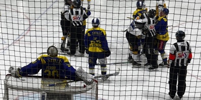 Arosa besiegt den EHCW gleich mit 7:0.