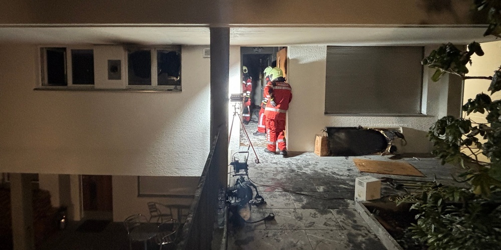 Grosse Schäden bei Bränden in Küsnacht und Winterthur.