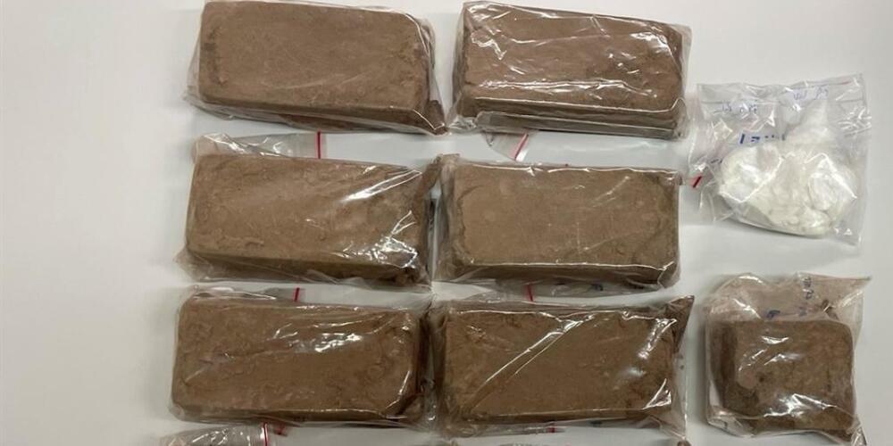 So sehen fünf Kilo Heroin und 70 Gramm Kokain aus.