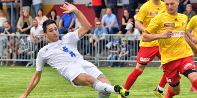 Nur wenige FCF-Chancen im letzten Spiel: Neuzugang Adriano Sodano beim Abschlussversuch. (Bild: Bruno Füchslin)