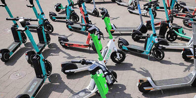 Der Brand eines E-Scooter-Akkus hat in Frauenfeld einen Feuerwehreinsatz ausgelöst. (Symbolbild)