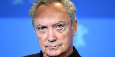 ARCHIV - Der deutsche Schauspieler Udo Kier auf der Berlinale beim Fototermin zu «Don't Worry, He Won't Get Far on Foot». Kier kann der Oscar-Akademie beitreten. Foto: Ralf Hirschberger/dpa