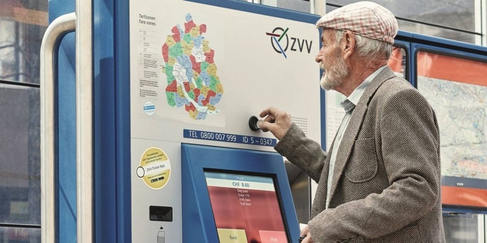 Im halbtägigen Kurs «mobil sein & bleiben» werden Informationen über die alltägliche Mobilität vermittelt.