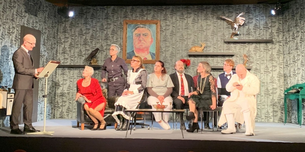 Mit zwölf Aufführungen kehrt das Theater Grüningen im Oktober und November wieder auf die Bühne zurück. (Archivbild)