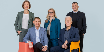 Von links: Sonja Lüthi (Direktion Soziales und Sicherheit), Peter Jans (Direktion Technische Betriebe), Maria Pappa (Direktion Inneres und Finanzen), Mathias Gabathuler (Direktion Bildung und Freizeit), Markus Buschor (Direktion Planung und Bau)