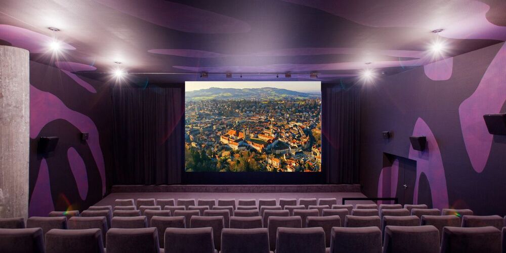 Zu sehen sind nicht nur reale Orte, die längst verschwunden sind, sondern auch filmische Reflexionen über Stadt, Identität und Wandel