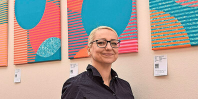 Aneta Wio Karstens mit einer ihrer Bilderreihen.