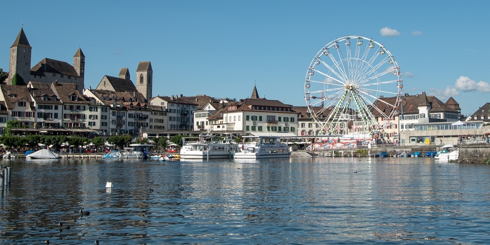 Das Riesenrad bietet eine wunderbare Gelegenheit, die Stadt Rapperswil-Jona und die Region aus einer ganz anderen Perspektive zu betrachten. (Archivbild)