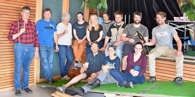 Die Furner Theaterleute gehen campen. 