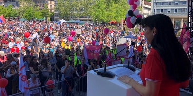 Unia-Präsidentin Vania Alleva an der Abschlusskundgebung. 