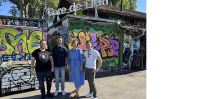 Im Bild v.l.: Mike Sarbach, Manuel Quinter, Brigitte Gübeli und Dominik Wiesli.