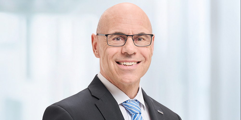 Markus Dubach, Mitglied der Direktion, markus.dubach@alpharheintalbank.ch 