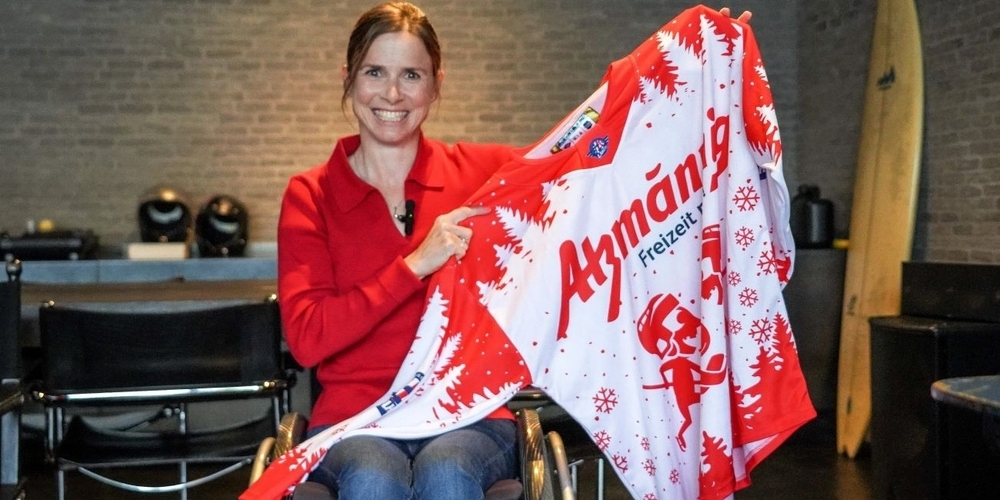 Die SCRJ Lakers und die Sportbahnen Atzmännig wollen mit der Trikot-Versteigerung die Joner Parasportlerin Sandra Stöckli unterstützen.