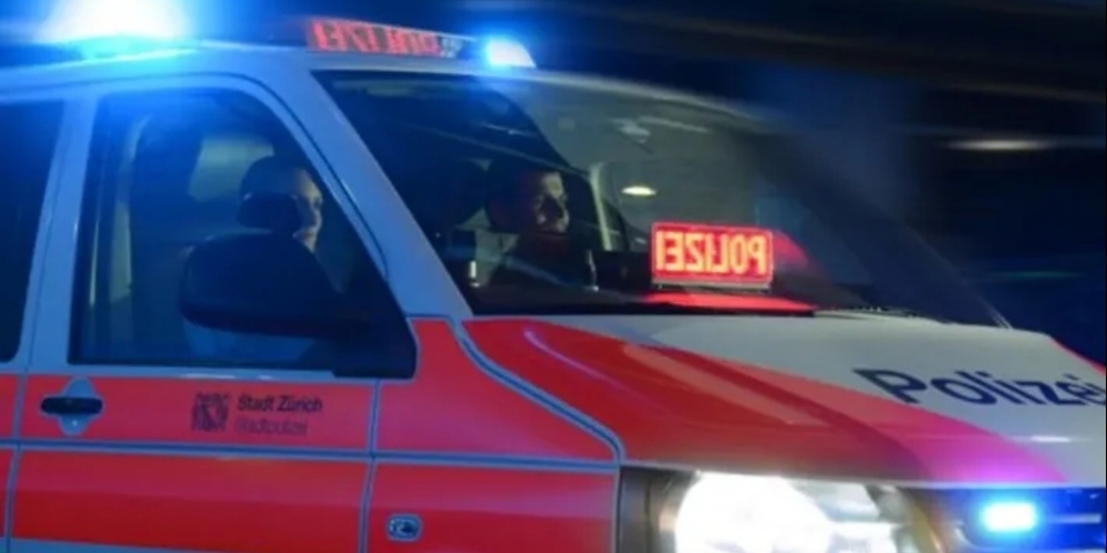 Markiert Präsenz: Die Zürcher Polizei ist derzeit stark gefordert.