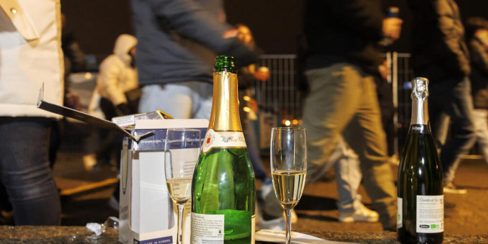 Bei Testkäufen erhielten in Appenzell 14-Jährige in zwei von zehn Fasnachtsbetrieben Alkohol. (Symbolbild)