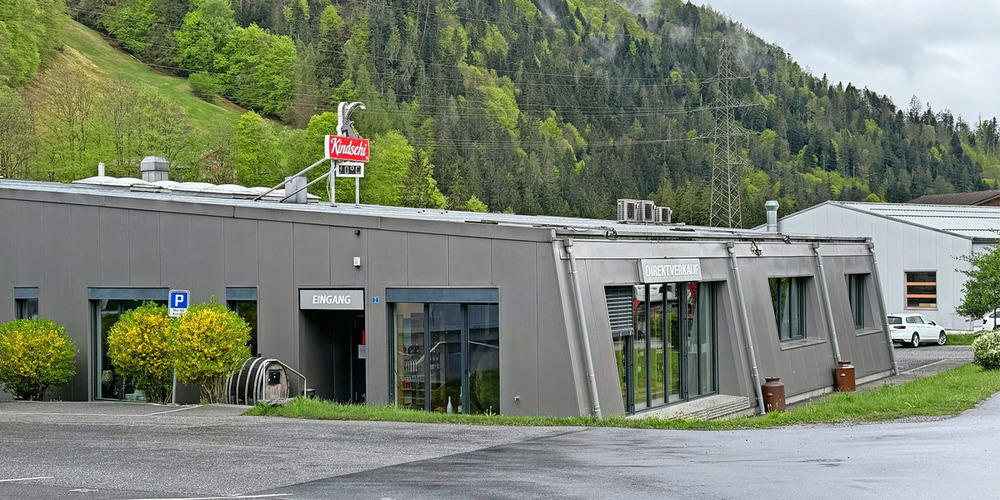 Auf den Wegzug aus Davos folgt nun Lichterlöschen in Graubünden: Kindschi Schiers ist seit dieser Woche Geschichte.