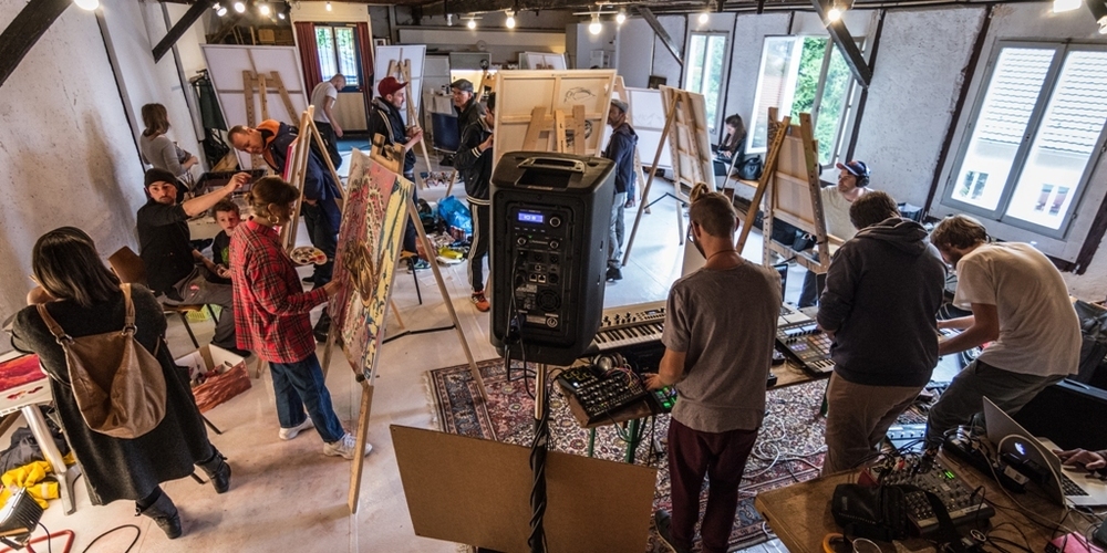 Der Verein Dachatelier freut sich auf zahlreiche Gäste, die gemeinsam mit den Künstlern und Gastgebern den Frühling feiern