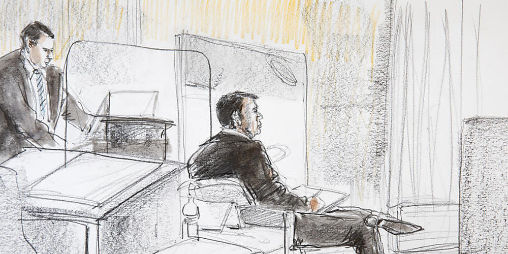 Verteidiger Raffael Ramel (l.) und sein Mandant, der angeklagte Reeder, vor dem Wirtschaftsstrafgericht des Kantons Bern.