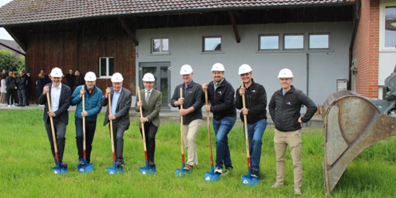 Spatenstich zum Projekt Neubau MFH Heuweg 6