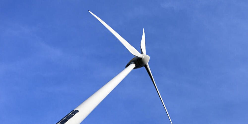 Die Glarner Regierung denkt an Windräder auf dem Vorabgipfel und östlich sowie allenfalls westlich von Bilten am Rand der Linthebene. (Symbolbild)