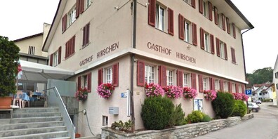 Der Gasthof Hirschen in Hinwil bekommt eine neue Zukunft. (Archivbild)