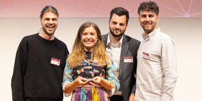 Das Siegerteam von Studyond: Marc Nydegger, Alexandra Allgaier, Daniel Nydegger und Micha Brugger.
