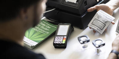 Im Kanton Zürich gibt es zwei Pilotversuche für legalen Cannabisverkauf. Winterthur verzichtet nun auf einen eigenen. (Symbolbild)