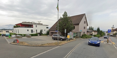 Die Liegenschaft der «alten Post» in St.Gallenkappel wurde energetisch saniert und erhält nun einen gestalteten Vorplatz. (Archivbild)