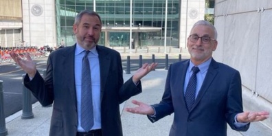 CEO Brad Garlinghouse (Links) & CLO Stuart Alderoty (Rechts).