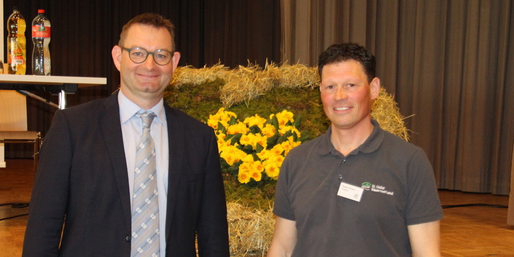 Peter Nüesch, langjähriger Präsident des St.Galler Bauernverbands (links) wird von Ruedi Thomann an der Spitze abgelöst. 