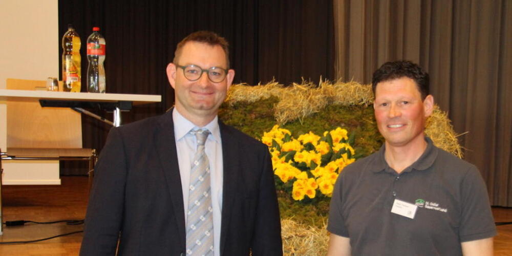 Der abtretende Präsident Peter Nüesch (links) wird von Ruedi Thomann an der Spitze des St. Galler Bauernverbands abgelöst.