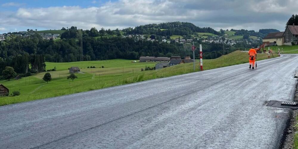 Im Strassenbau soll künftig mehr Recyclingmaterial eingesetzt werden.